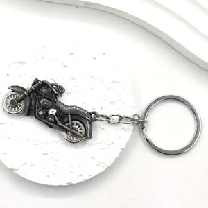 Metal Motorcycle Charm‎ Keychain NWT